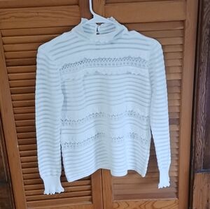 White House Black Market Size Small White Mock Turtleneck Sweater Blouse